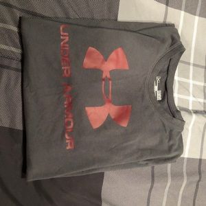 Kids large under armor shirt